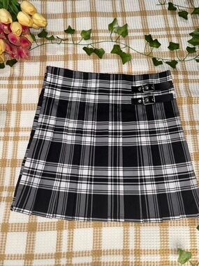 No Boundaries Black & White Plaid Mini Skirt with Double Buckle Detail